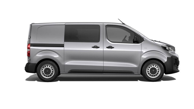 Citroen Dispatch M Diesel 2.2 D 150ps Crew Van Driver EAT8 - Image 2